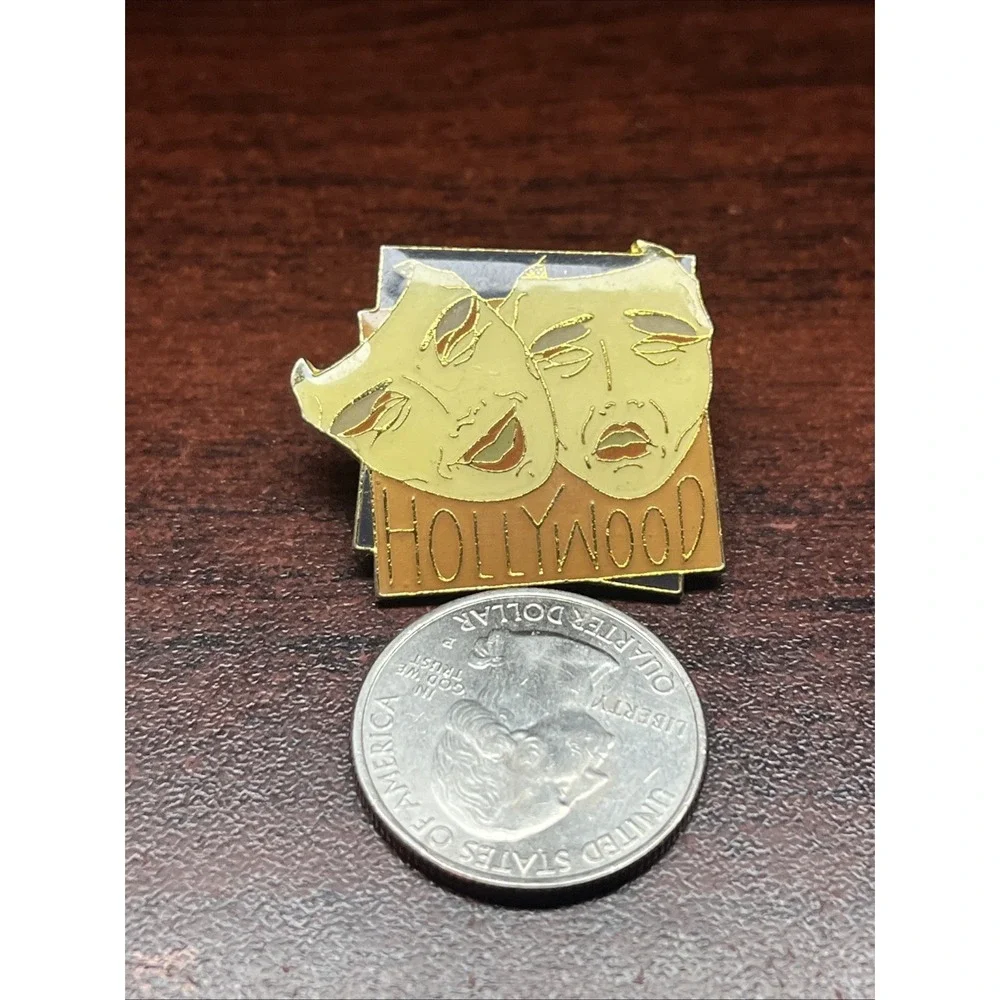 Hollywood California Theater‎ Masks Lapel Hat Pin